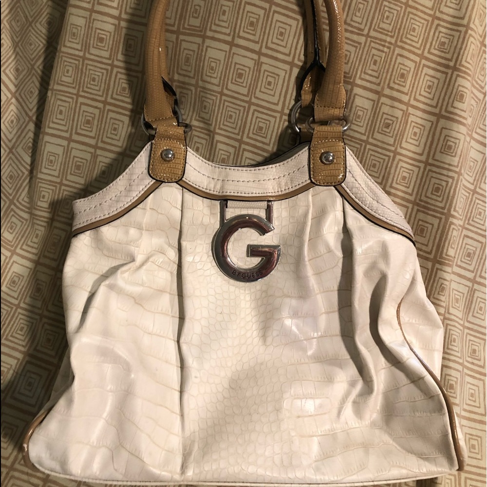 Guess purse
